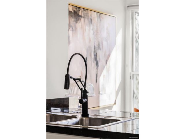 224 N Sherman St, Denver, CO 80203