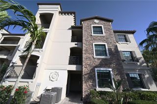 16904 VARDON TERRACE 208, Lakewood Ranch, FL 34211
