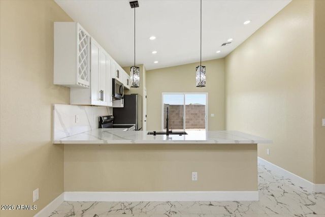 9889 W Heather Drive, Arizona City, AZ 85123