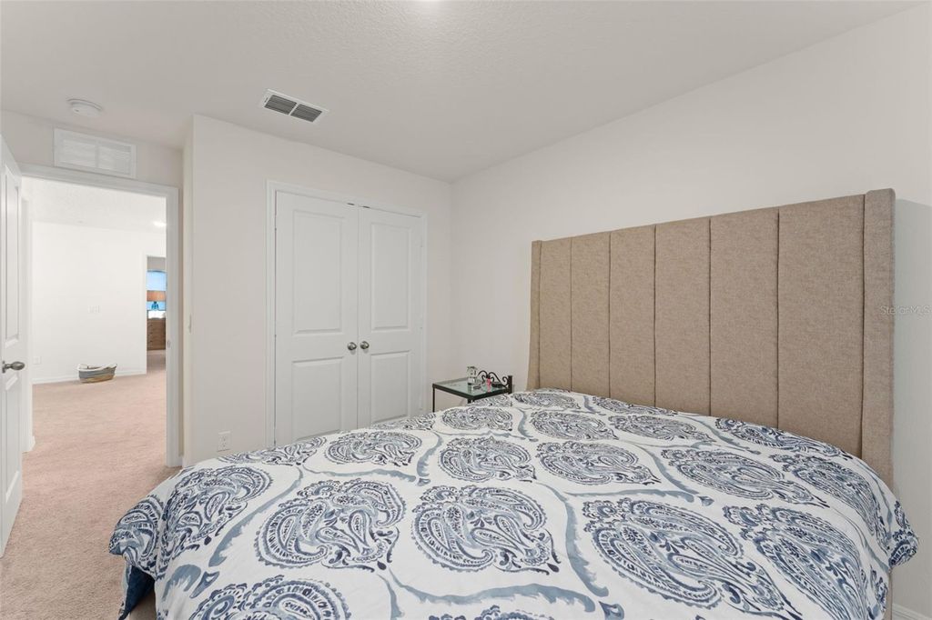 Image 29 of property listing at 9847 AUREA MOSS LANE, Orlando, FL 32832