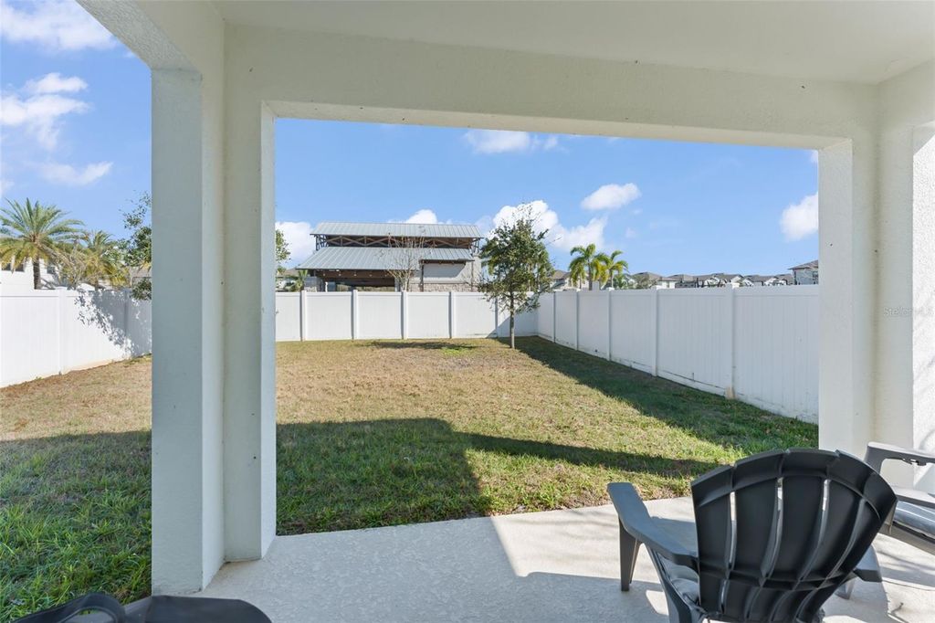 Image 37 of property listing at 9847 AUREA MOSS LANE, Orlando, FL 32832