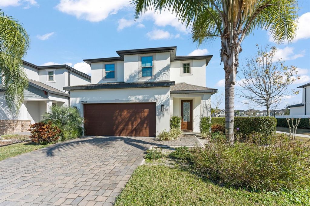 Image 45 of property listing at 9847 AUREA MOSS LANE, Orlando, FL 32832