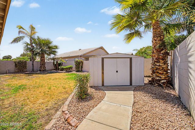 13778 W VERNON Avenue, Goodyear, AZ 85395