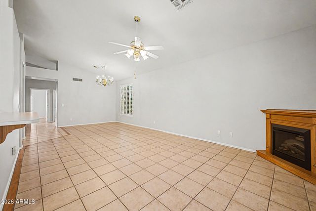 13778 W VERNON Avenue, Goodyear, AZ 85395