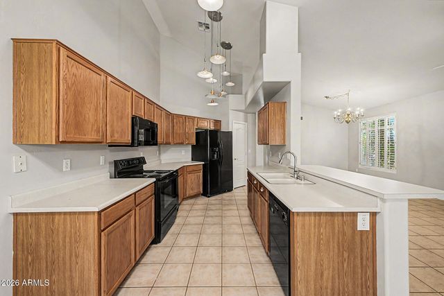 13778 W VERNON Avenue, Goodyear, AZ 85395