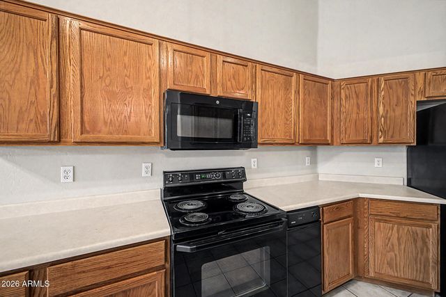 13778 W VERNON Avenue, Goodyear, AZ 85395