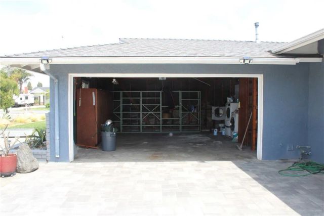 5192 Robinwood, Huntington Beach, CA 92649