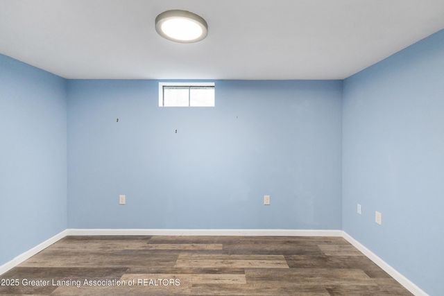 416 Riverview Drive, Dewitt, MI 48820