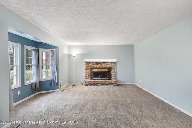 416 Riverview Drive, Dewitt, MI 48820