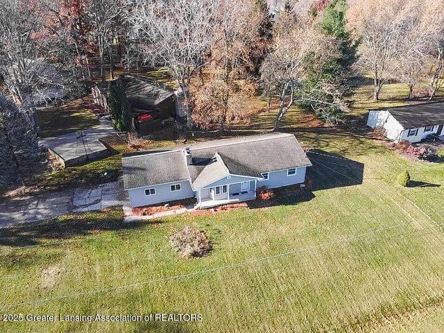 416 Riverview Drive, Dewitt, MI 48820