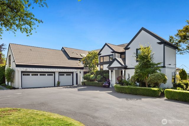 8443 NE 6th Street, Medina, WA 98039