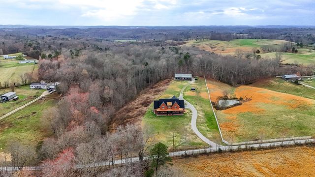 128 Marcum Trail, East Bernstadt, KY 40729