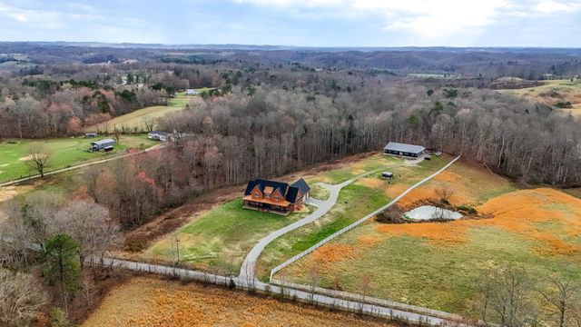128 Marcum Trail, East Bernstadt, KY 40729