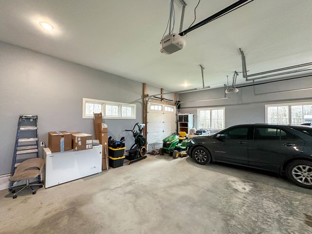 128 Marcum Trail, East Bernstadt, KY 40729