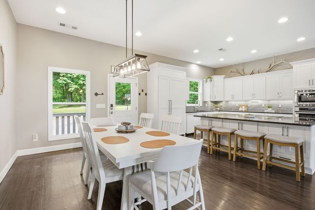 1828 Sugar Ridge Rd, Spring Hill, TN 37174