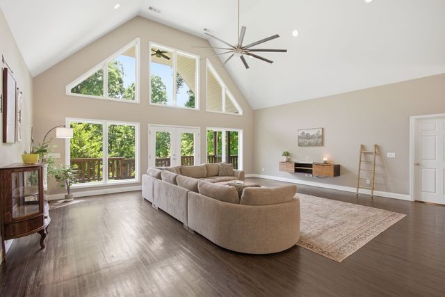 1828 Sugar Ridge Rd, Spring Hill, TN 37174