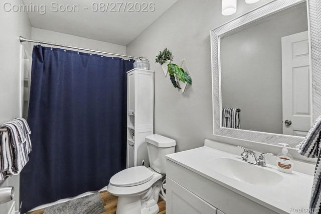 16042 Lauren Street, Taylor, MI 48180