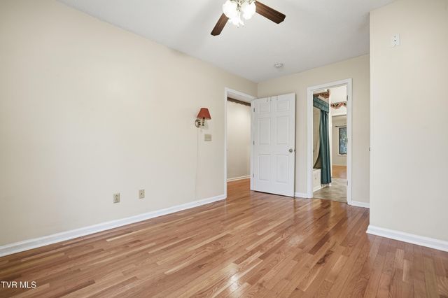 2509 East Lakeview Drive 5, Johnson City, TN 37601