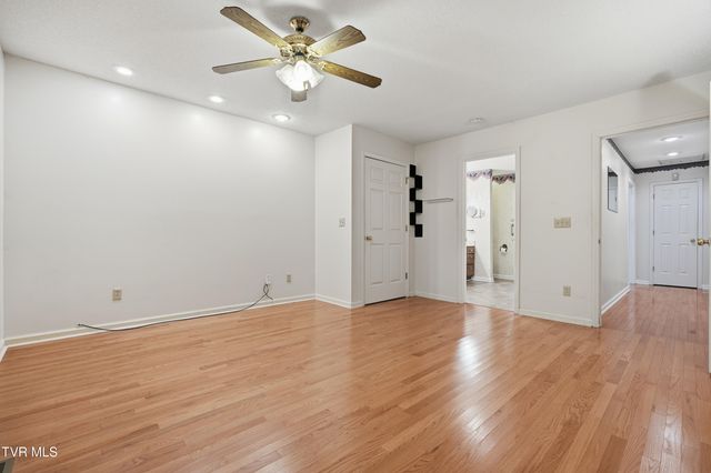 2509 East Lakeview Drive 5, Johnson City, TN 37601