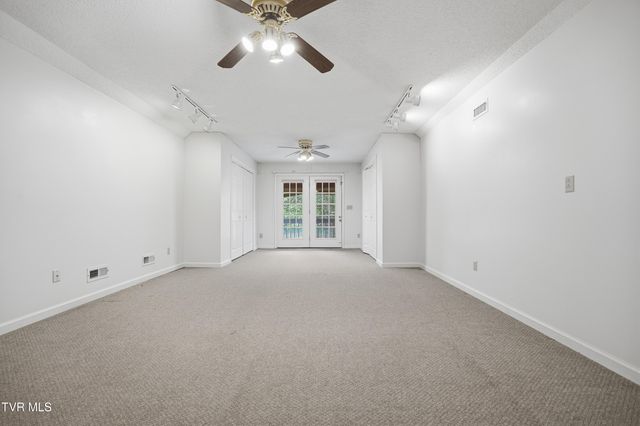 2509 East Lakeview Drive 5, Johnson City, TN 37601