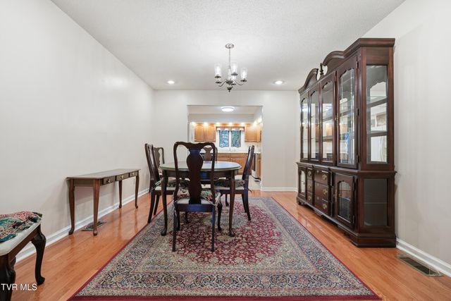 2509 East Lakeview Drive 5, Johnson City, TN 37601