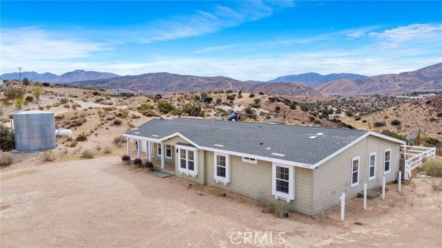 35380 Cheseboro Rd., Palmdale, CA 93552