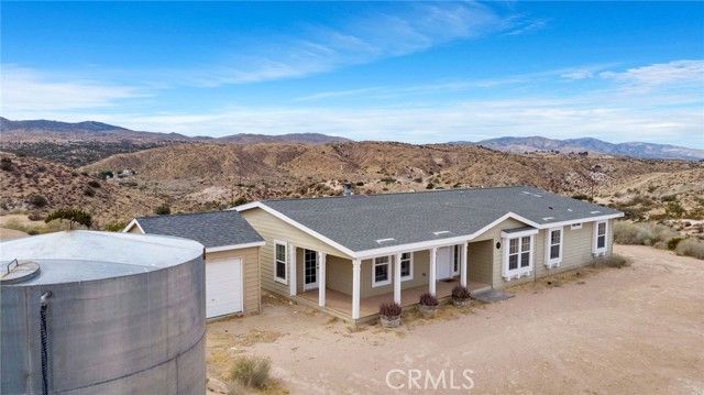 35380 Cheseboro Rd., Palmdale, CA 93552