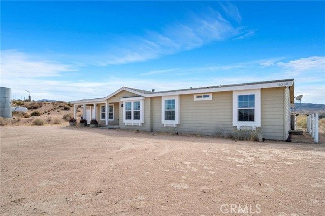 35380 Cheseboro Rd., Palmdale, CA 93552