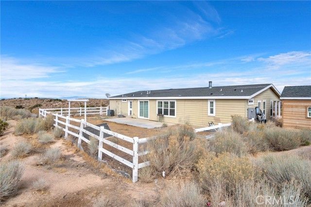 35380 Cheseboro Rd., Palmdale, CA 93552