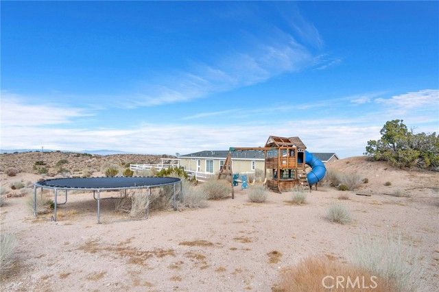 35380 Cheseboro Rd., Palmdale, CA 93552