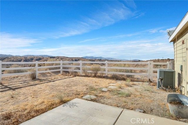 35380 Cheseboro Rd., Palmdale, CA 93552