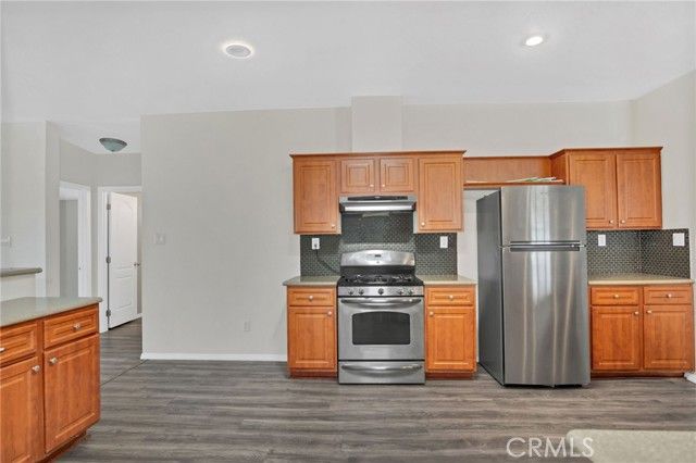 35380 Cheseboro Rd., Palmdale, CA 93552