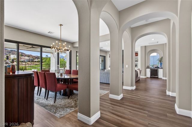 2587 Turtle Head Peak Drive, Las Vegas, NV 89135