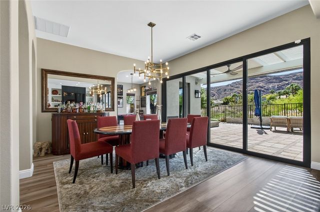 2587 Turtle Head Peak Drive, Las Vegas, NV 89135
