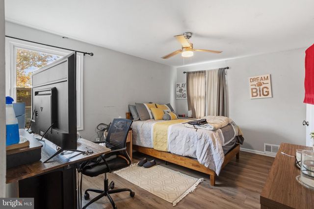 38 MEDFORD LN, Willingboro, NJ 08046