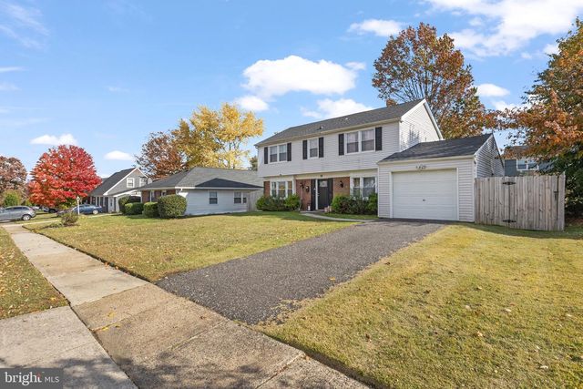 38 MEDFORD LN, Willingboro, NJ 08046