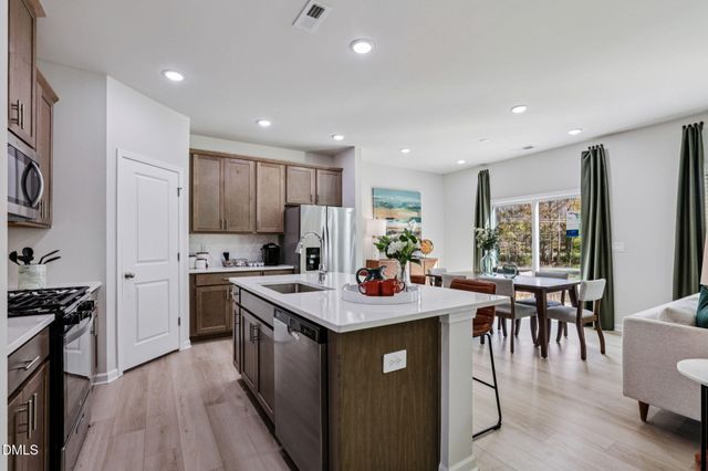 3805 Rosebush Drive, Zebulon, NC 27597