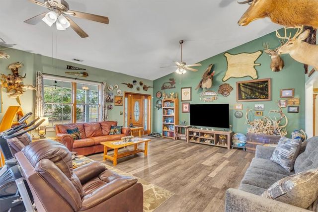 3843 Lewis Frasier Road, Midway, GA 31320