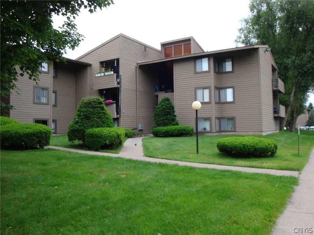 145 Watertree Drive 145, Dewitt, NY 13057