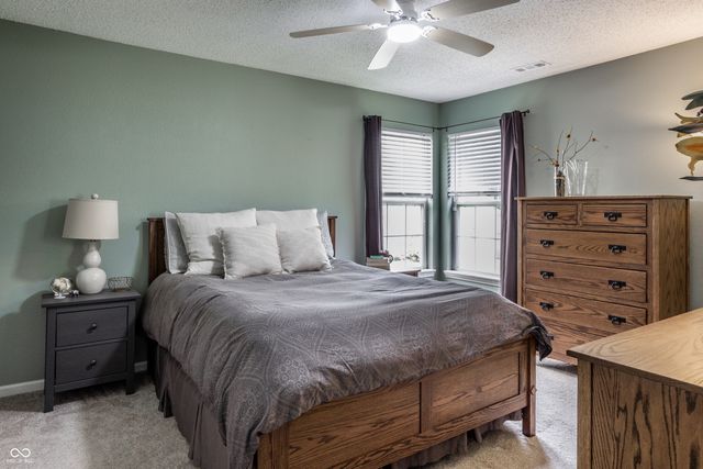 15517 Wandering Way, Noblesville, IN 46060