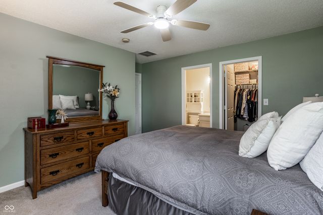 15517 Wandering Way, Noblesville, IN 46060