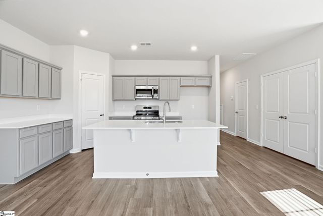 325 Lilac Loop, Greenwood, SC 29646