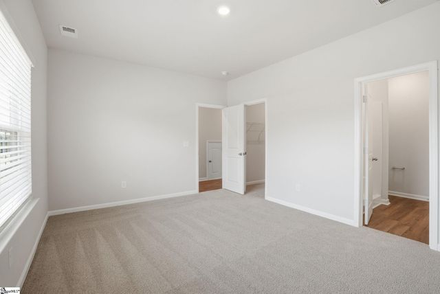 325 Lilac Loop, Greenwood, SC 29646