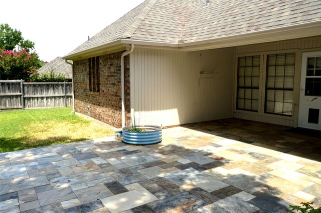 2128 Usa Drive, Plano, TX 75025