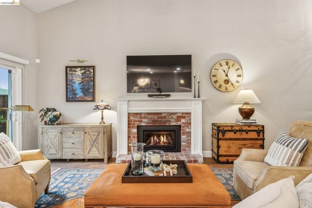 2090 Shady Creek Pl., Danville, CA 94526