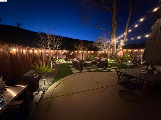 2090 Shady Creek Pl., Danville, CA 94526