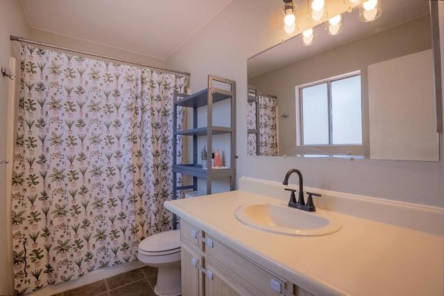 9247 Navajo Trail, Morongo Valley, CA 92256