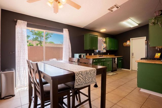 9247 Navajo Trail, Morongo Valley, CA 92256