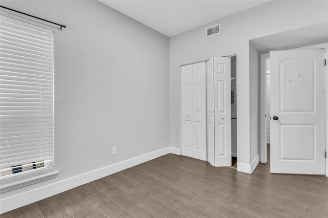 8100 Cambridge Street 125, Houston, TX 77054