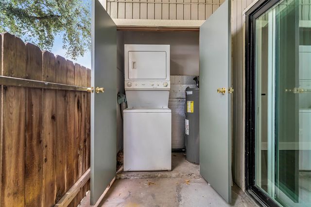 8100 Cambridge Street 125, Houston, TX 77054